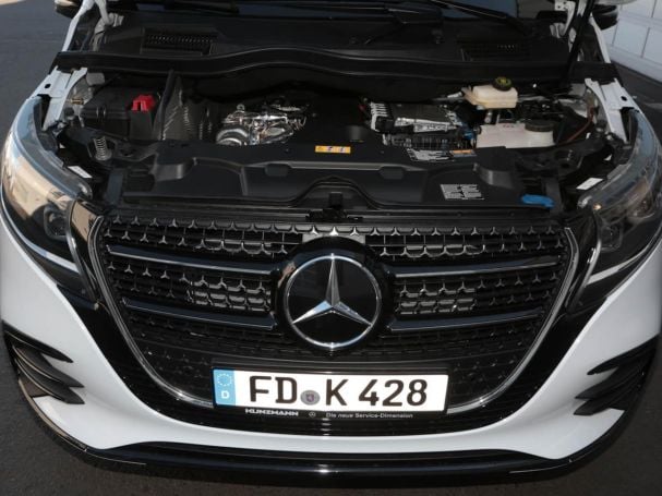 Mercedes-Benz V 300 d Avantgarde lang AMG Night Distronic 360° Mercedes-Benz V 300 d Avantgarde lang AMG Night Distronic 360°