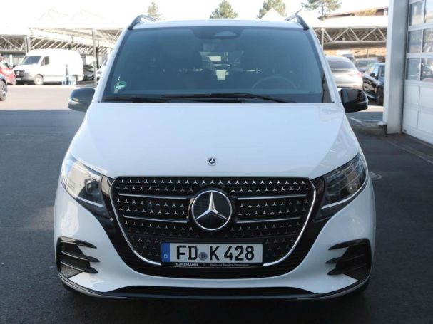 Mercedes-Benz V 300 d AVANTGARDE Lang AMG Night Distronic 360° Mercedes-Benz V 300 d AVANTGARDE Lang AMG Night Distronic 360°