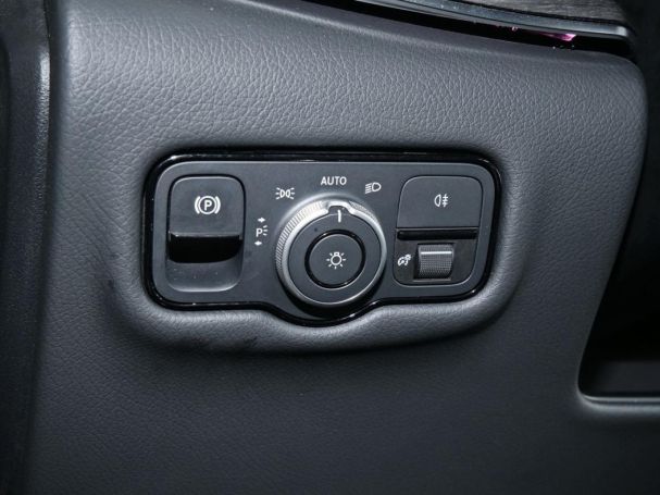 Mercedes-Benz V 300 d AVANTGARDE Lang Navi Distronic AHK