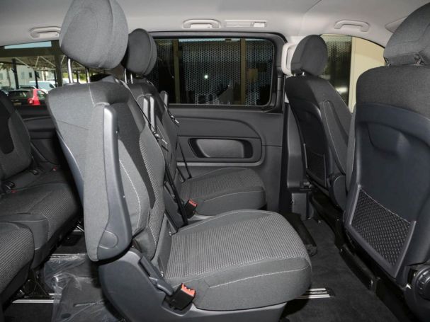 Mercedes-Benz V 300 d STYLE Lang AMG Distronic Standheizung Mercedes-Benz V 300 d STYLE Lang AMG Distronic Standheizung