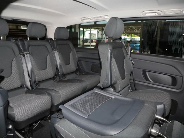 Mercedes-Benz V 300 d STYLE Lang AMG Distronic Standheizung Mercedes-Benz V 300 d STYLE Lang AMG Distronic Standheizung