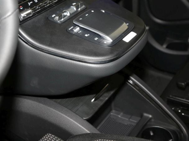 Mercedes-Benz V 300 d STYLE Lang AMG Distronic Standheizung