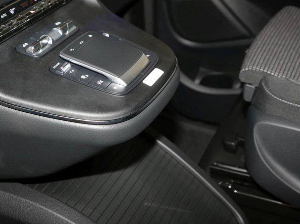 Mercedes-Benz V 300 d STYLE Lang AMG Distronic Standheizung Mercedes-Benz V 300 d STYLE Lang AMG Distronic Standheizung