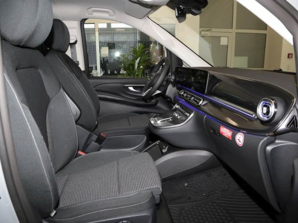 Mercedes-Benz V 300 d STYLE Lang AMG Distronic Standheizung Mercedes-Benz V 300 d STYLE Lang AMG Distronic Standheizung