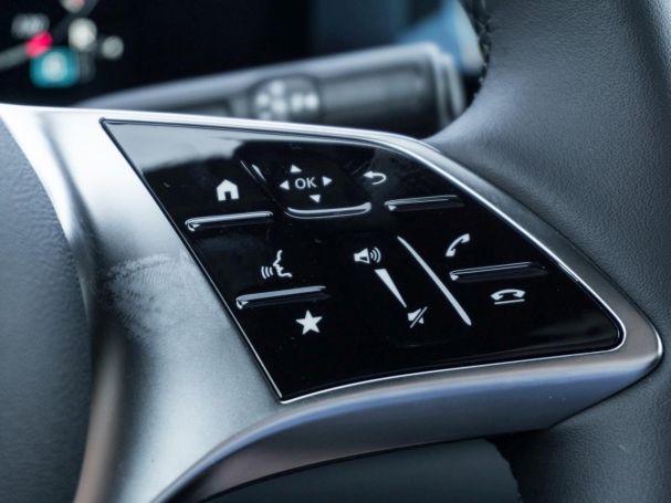 Mercedes-Benz V 300 d STYLE Lang Navi Distronic Standheizung Mercedes-Benz V 300 d STYLE Lang Navi Distronic Standheizung