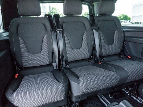 Mercedes-Benz V 300 d STYLE Lang Navi Distronic Standheizung Mercedes-Benz V 300 d STYLE Lang Navi Distronic Standheizung