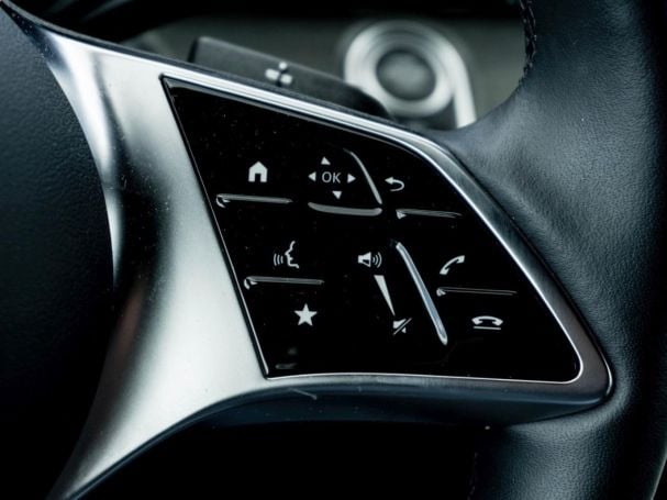 Mercedes-Benz V 300 EXCLUSIVE Lang AMG Luxussitze NP 110.227