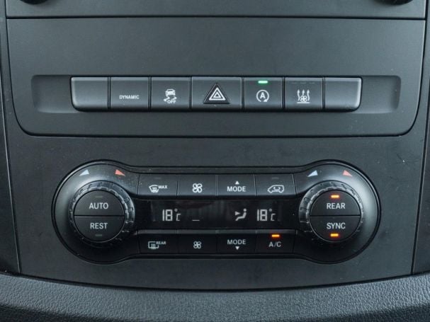 Mercedes-Benz Vito 119 CDI 4x4 Mixto Lang Distronic Standhzg Mercedes-Benz Vito 119 CDI 4x4 Mixto Lang Distronic Standhzg