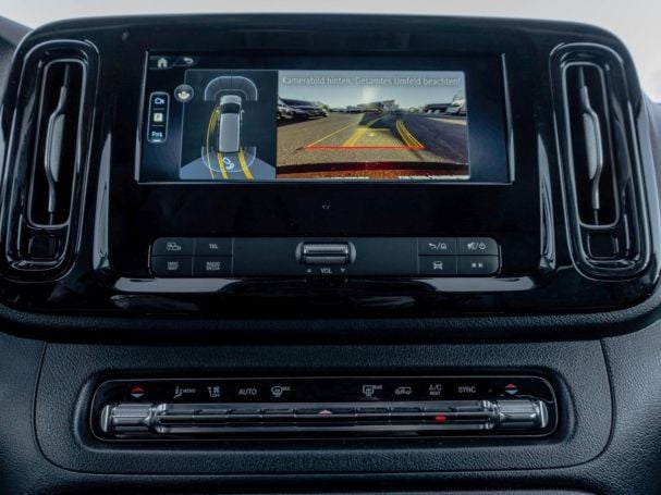 Mercedes-Benz Vito 124 CDI 4x4 Tourer PRO Lang Distronic AHK