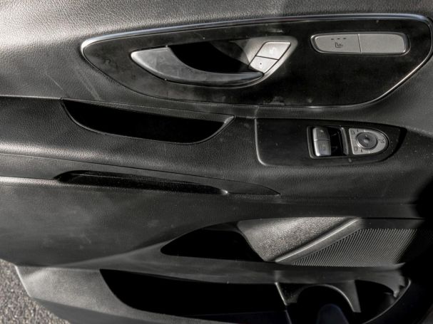 Mercedes-Benz Vito 124 CDI 4x4 Tourer PRO Lang Distronic AHK