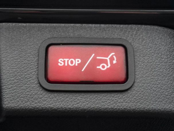 Mercedes-Benz Vito 124 CDI 4x4 Tourer PRO Lang Distronic AHK