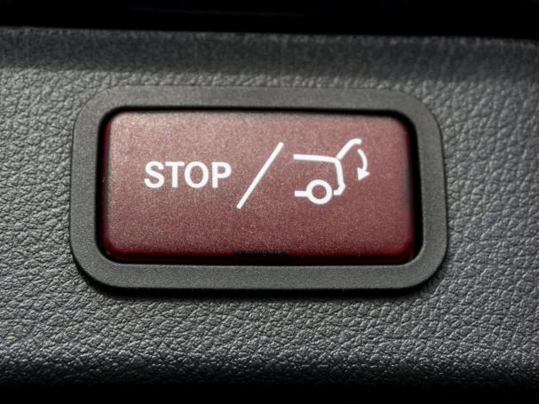 Mercedes-Benz Vito 124 CDI 4x4 Tourer PRO Lang Distronic AHK