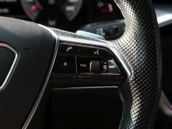 AUDI S6 3.0 TDI quattro Avant  MMINavi+ Panorama AHK