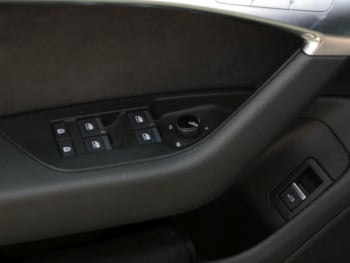 AUDI S6 3.0 TDI quattro Avant  MMINavi+ Panorama AHK