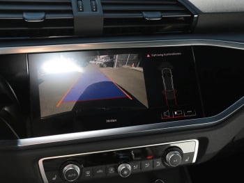AUDI Q3 40 2,0 TFSI quattro basis MMI Navi+ Panorama