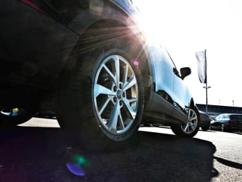 AUDI Q3 40 2,0 TFSI quattro basis MMI Navi+ Panorama