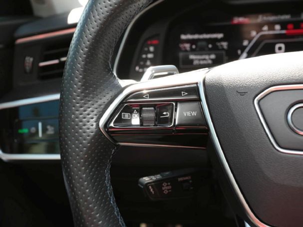 AUDI RS 6 Avant 4.0 TFSI quattro  Keramik B&O HeadUp AUDI RS 6 Avant 4.0 TFSI quattro  Keramik B&O HeadUp