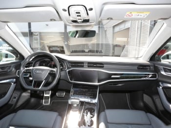AUDI RS 6 Avant 4.0 TFSI quattro  Keramik B&O HeadUp