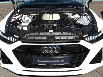 AUDI RS 6 Avant 4.0 TFSI quattro  Keramik B&O HeadUp AUDI RS 6 Avant 4.0 TFSI quattro  Keramik B&O HeadUp