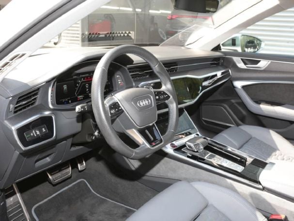 AUDI RS 6 Avant 4.0 TFSI quattro  Keramik B&O HeadUp AUDI RS 6 Avant 4.0 TFSI quattro  Keramik B&O HeadUp