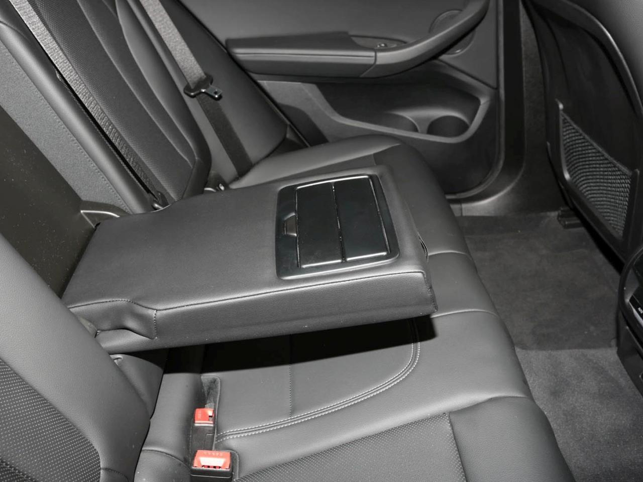 BMW X3 xDrive30e  M Kamera Ambiente Sitzhzg