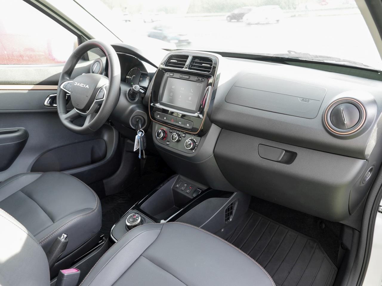 DACIA (RO) Spring Electric 65 Extreme KIima Kamera Navi