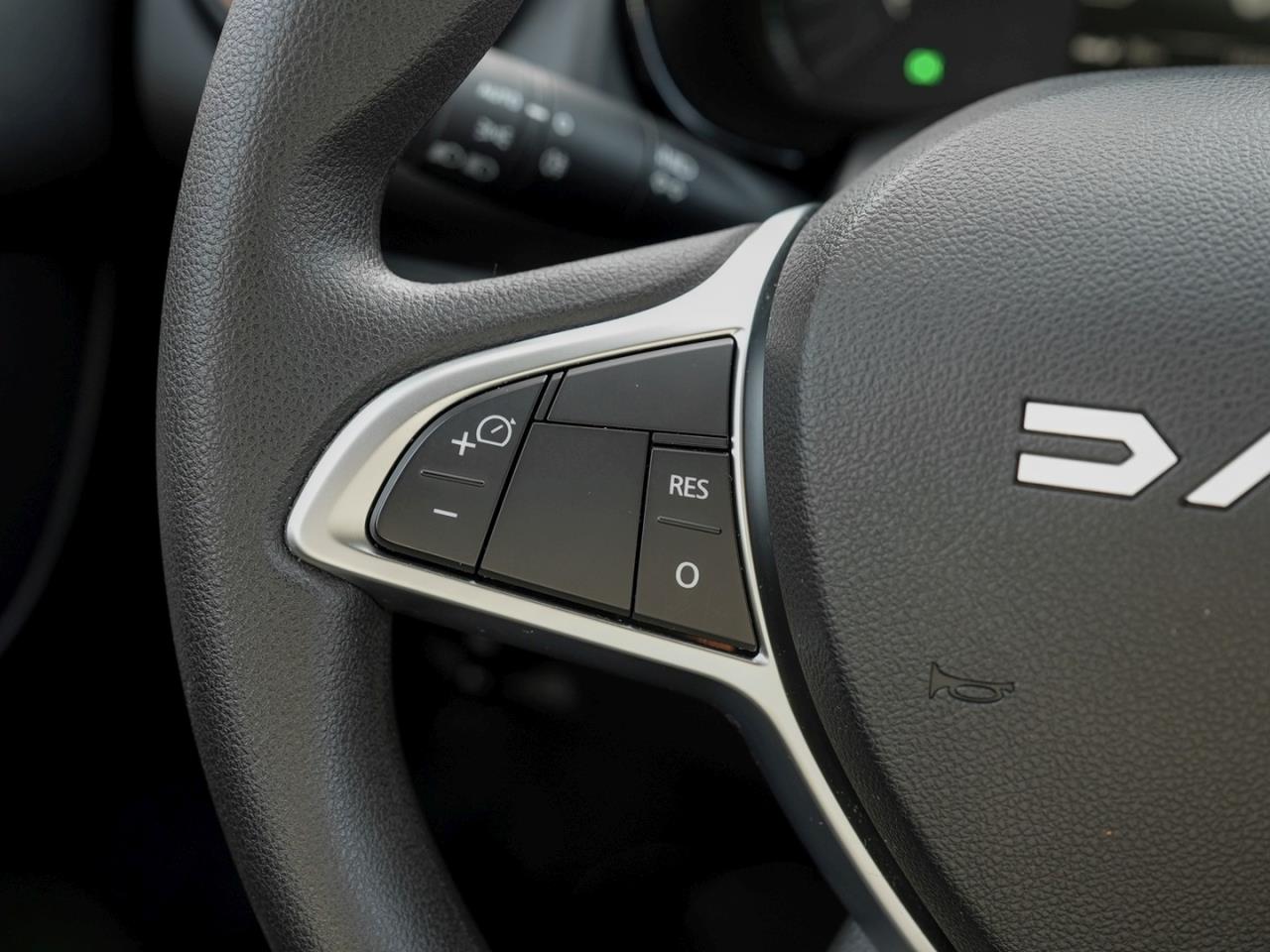 DACIA (RO) Spring Electric 65 Extreme KIima Kamera Navi