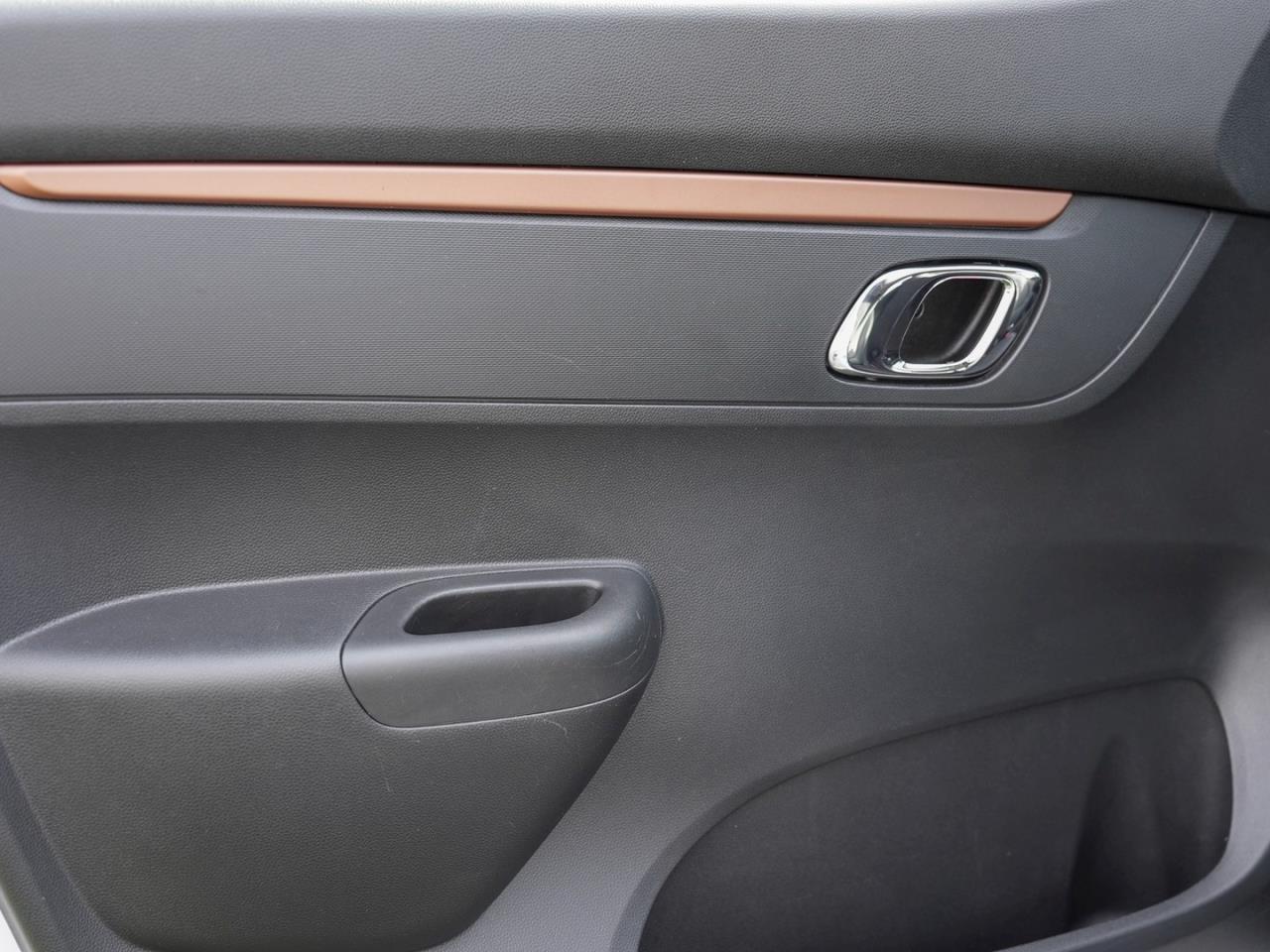 DACIA (RO) Spring Electric 65 Extreme KIima Kamera Navi