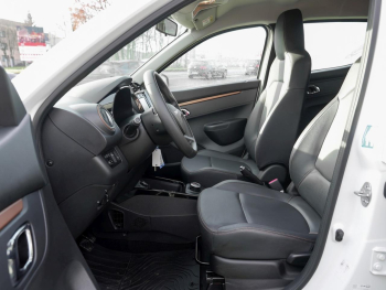 DACIA (RO) Spring Electric 65 Extreme KIima Kamera Navi