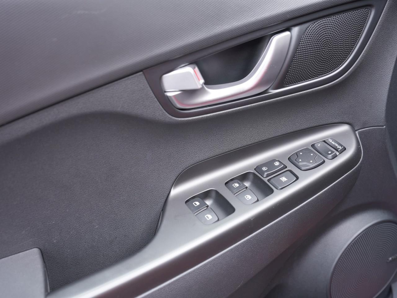 HYUNDAI Kona Trend Elektro 2WD Navi Kamera Lenkradhzg