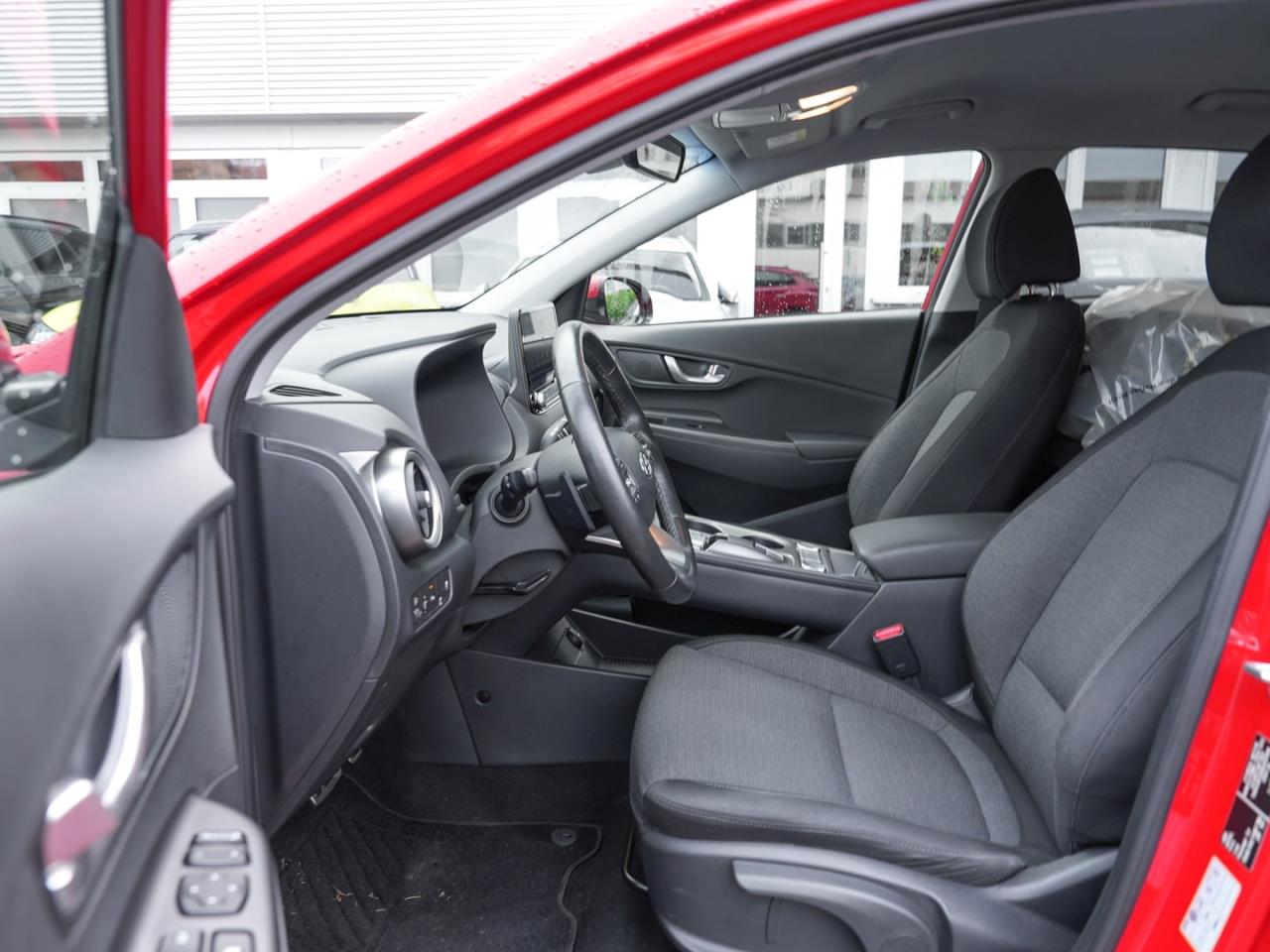 HYUNDAI Kona Trend Elektro 2WD Navi Kamera Lenkradhzg