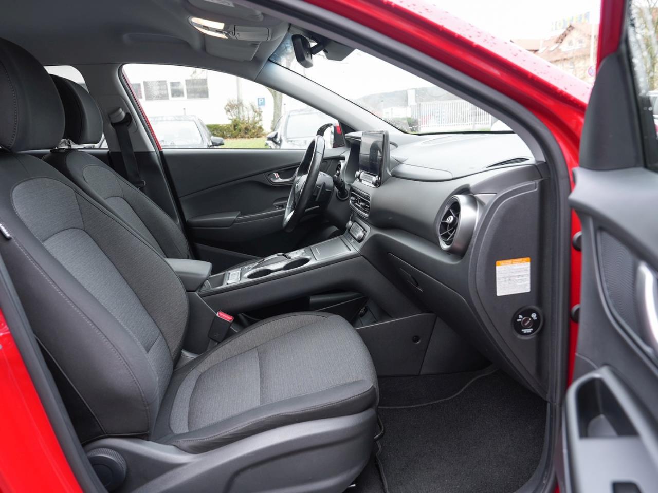 HYUNDAI Kona Trend Elektro 2WD Navi Kamera Lenkradhzg