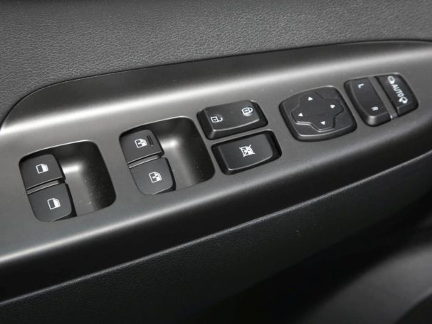 HYUNDAI Kona Trend-Paket Elektro 2WD HeadUp Kamera ACC HYUNDAI Kona Trend-Paket Elektro 2WD HeadUp Kamera ACC