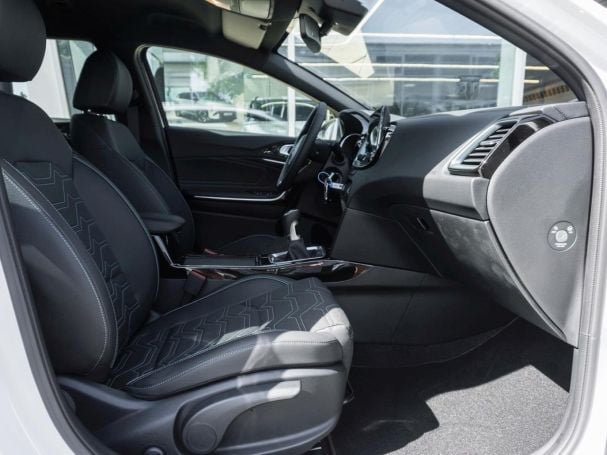KIA Ceed SW 1.5T Nightline Navi Lenkradhzg Privacy KIA Ceed SW 1.5T Nightline Navi Lenkradhzg Privacy