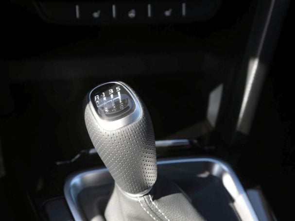 KIA Ceed SW 1.5T Nightline Navi Kamera Lenkradhzg KIA Ceed SW 1.5T Nightline Navi Kamera Lenkradhzg