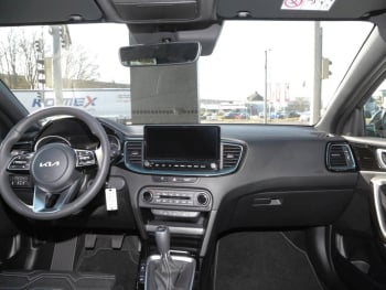 KIA Ceed SW 1.5T Nightline Navi Lenkradhzg Kamera