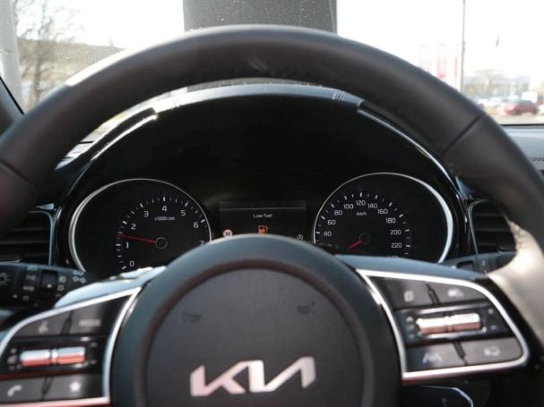 KIA Ceed SW 1.5T Nightline Navi Lenkradhzg Kamera KIA Ceed SW 1.5T Nightline Navi Lenkradhzg Kamera