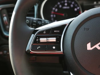 KIA Ceed SW 1.5T Nightline Navi Lenkradhzg Kamera