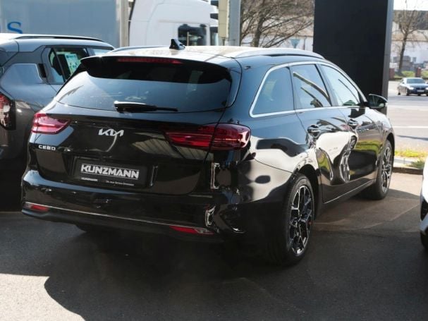 KIA Ceed SW 1.5T Nightline Navi Lenkradhzg Kamera KIA Ceed SW 1.5T Nightline Navi Lenkradhzg Kamera