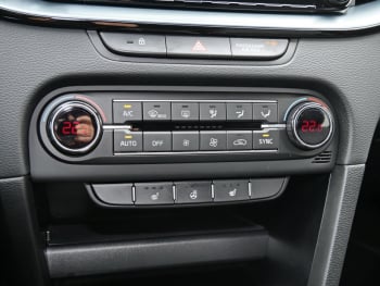 KIA Ceed SW 1.0T DCT Nightline Navi Lenkradhzg ACC