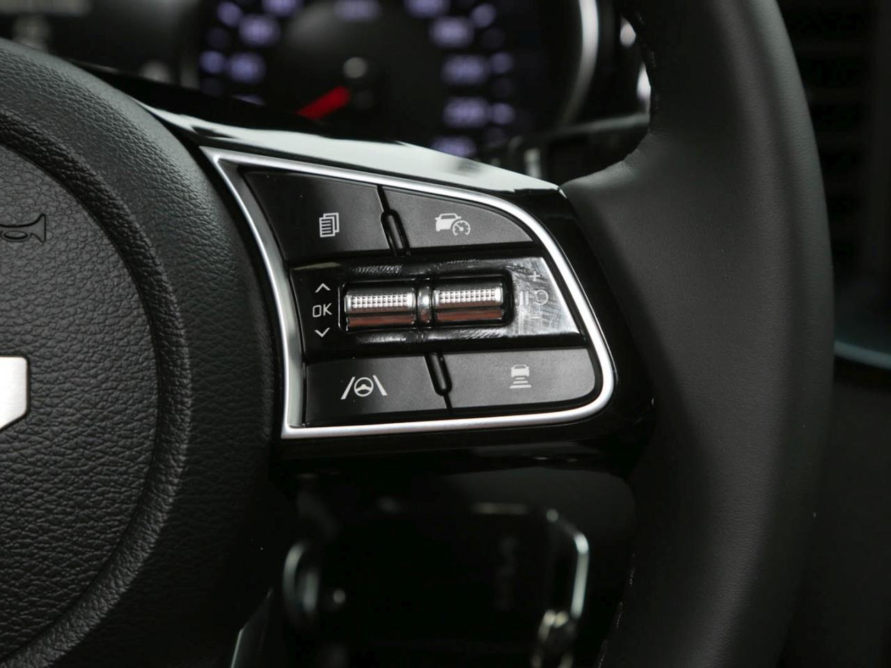 KIA Ceed SW 1.0T DCT Nightline Navi Lenkradhzg Kamera