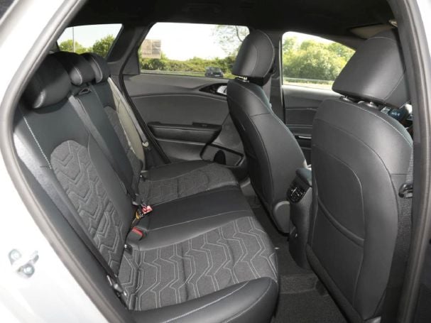 KIA Ceed SW 1.0T DCT Nightline Navi Lenkradhzg ACC KIA Ceed SW 1.0T DCT Nightline Navi Lenkradhzg ACC