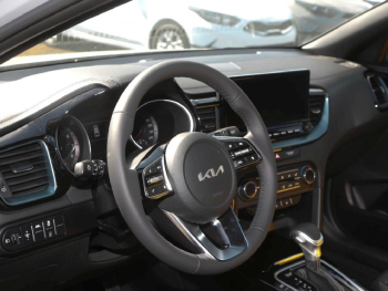 KIA Ceed SW 1.0T DCT Nightline Navi Lenkradhzg ACC