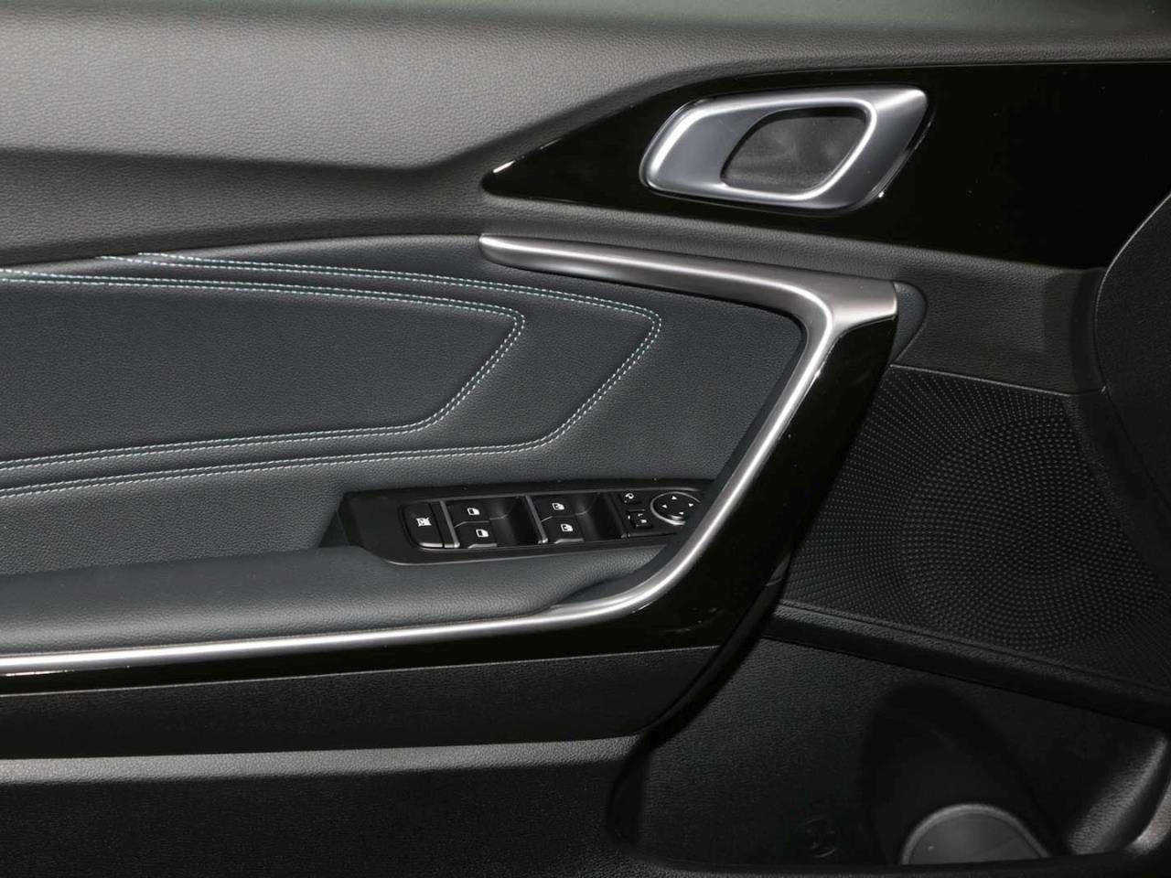 KIA Ceed SW 1.0T DCT Nightline Navi Kamera SpurH ACC