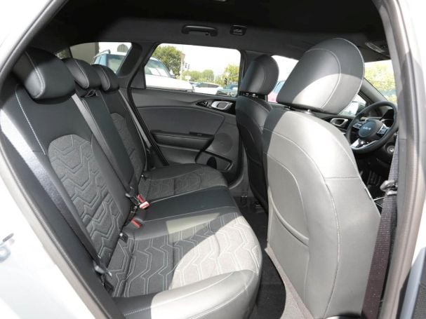 KIA Ceed SW 1.0T DCT Nightline Navi Kamera Privacy KIA Ceed SW 1.0T DCT Nightline Navi Kamera Privacy