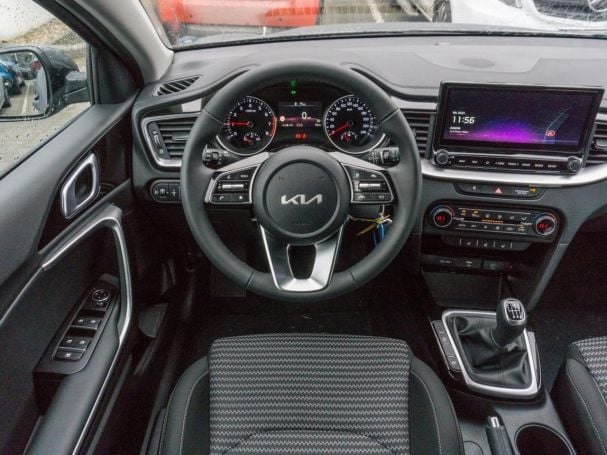 KIA Ceed SW 1.0T Vision Navi Kamera Lenkradheizung KIA Ceed SW 1.0T Vision Navi Kamera Lenkradheizung
