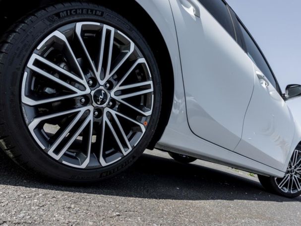 KIA Ceed SW 1.5T DCT GT-Line Navi Kamera JBL-Sound KIA Ceed SW 1.5T DCT GT-Line Navi Kamera JBL-Sound