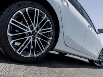 KIA Ceed SW 1.5T DCT GT-Line Navi Kamera JBL-Sound