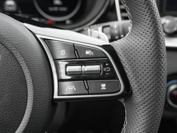 KIA Ceed SW 1.5T DCT GT-Line Navi Kamera Privacy JBL