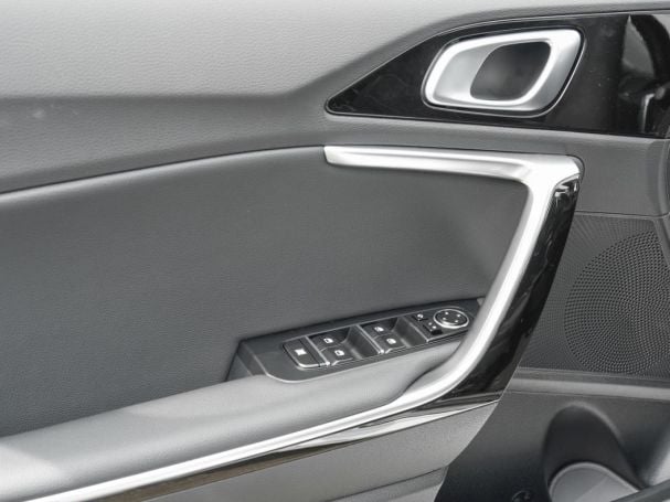 KIA Ceed SW 1.5T DCT GT-Line Navi Kamera Privacy JBL KIA Ceed SW 1.5T DCT GT-Line Navi Kamera Privacy JBL